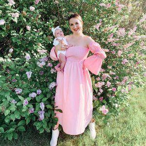 Meet your Posher, Nia